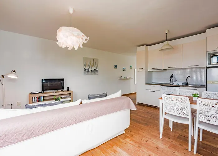 Namana Коста-Тегисе